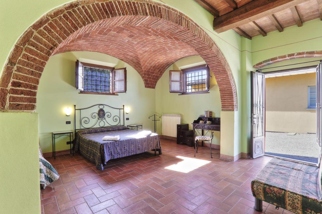 Agriturismo Terra Rossa Valiano Cameră foto